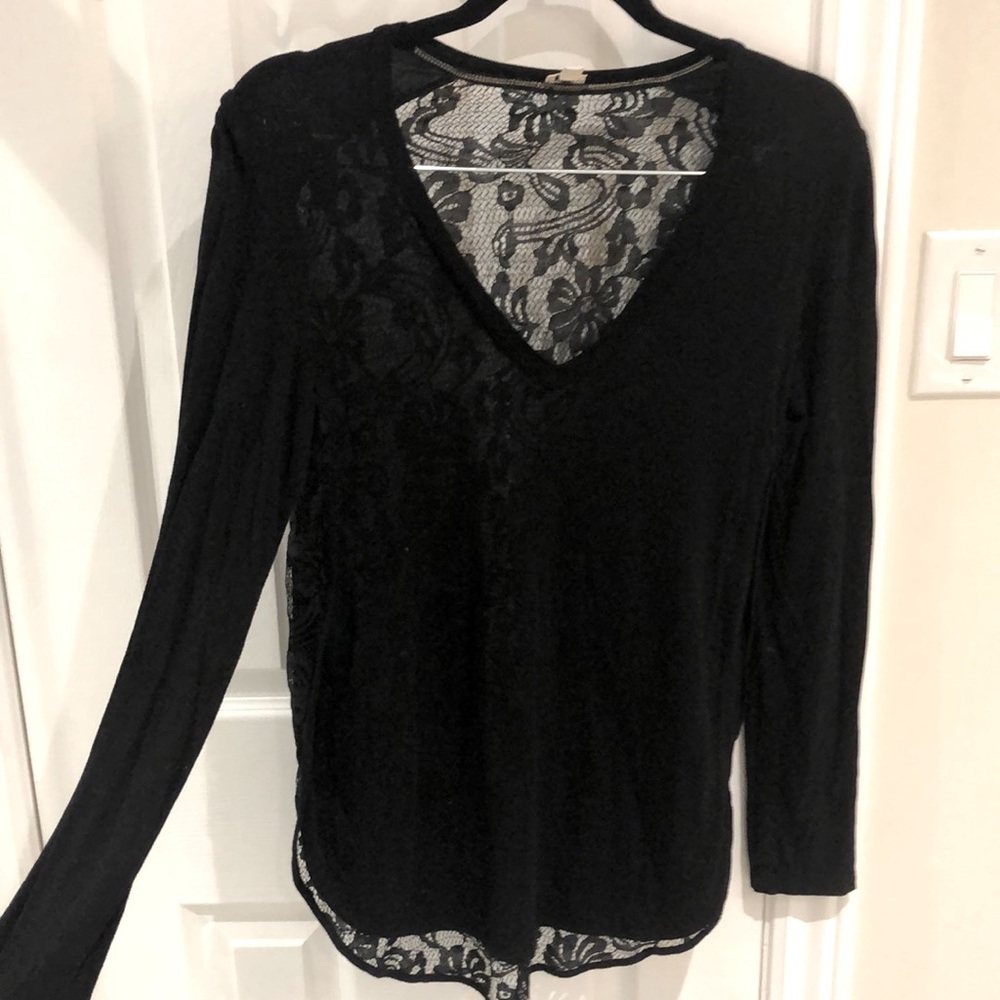 Aritzia Wilfred Long Sleeve T-shirt with Lace Back - black - size small